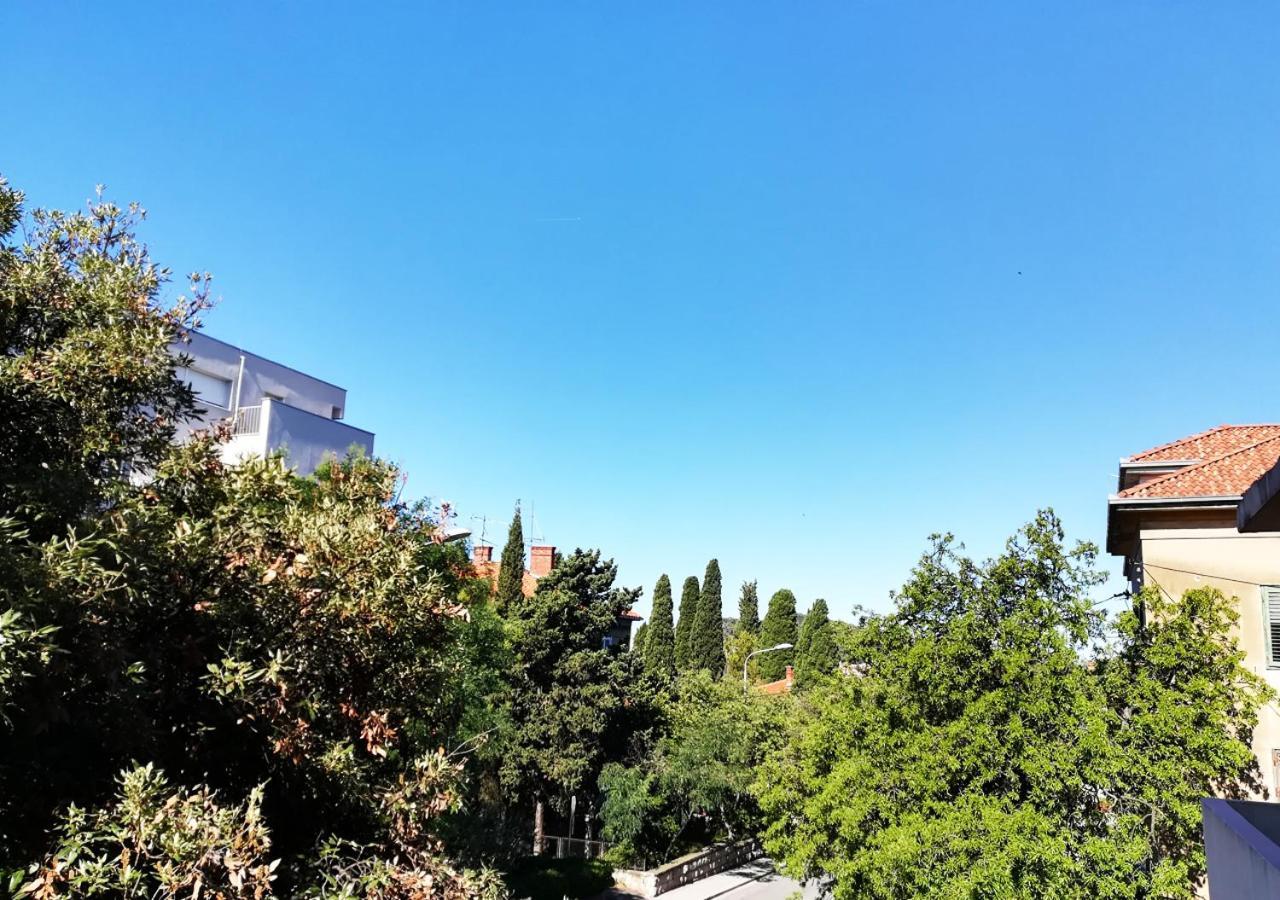 Apartment Mahonia Спліт Екстер'єр фото